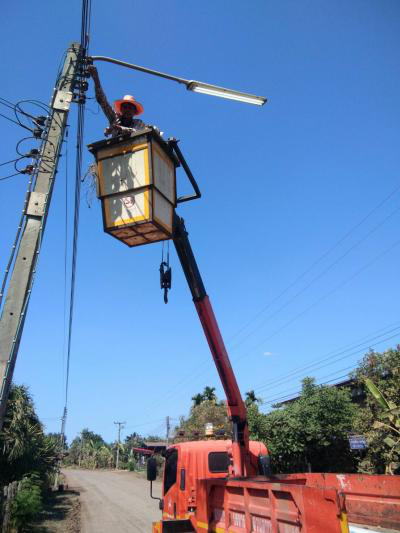 ซ่อมแซมไฟฟ้าสาธารณะภายในตำบลสารภี 2566
