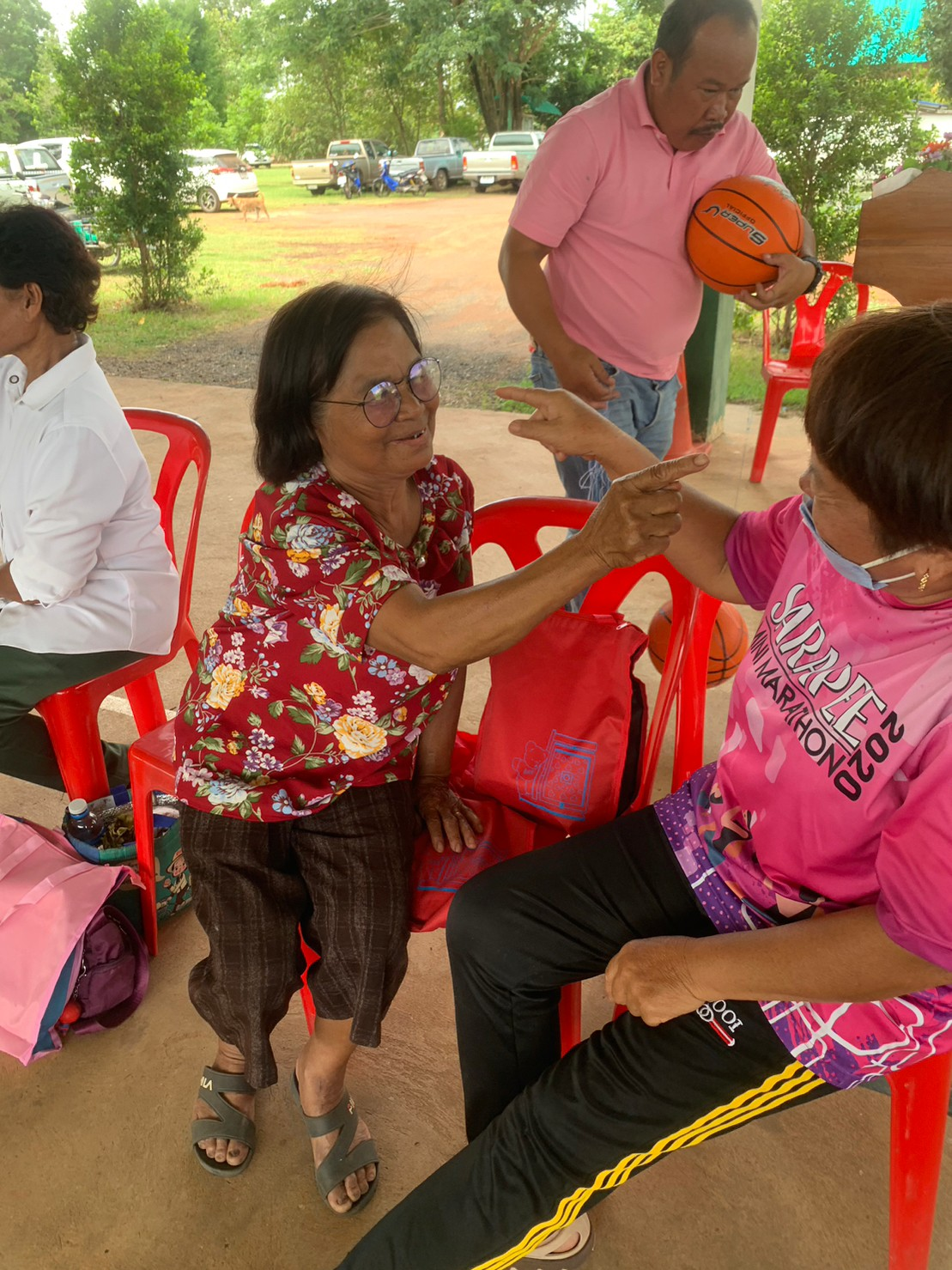 โครงการส่งเสริมความรู้และพัฒนาคุณภาพชีวิตสตรี ผู้สูงอายุ ผู้พิการ ผู้ด้อยโอกาสทางสังคมและครอบครัว ประจำปีงบประมาณ พ.ศ. 2566