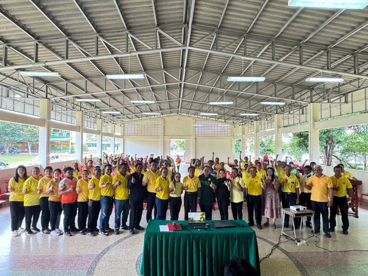 โครงการอบรมอาสาสมัครท้องถิ่นรักษ์โลก นำโดยนายวิเชียร  แตนกระโทก นายกองค์การบริหารส่วนตำบลสารภี